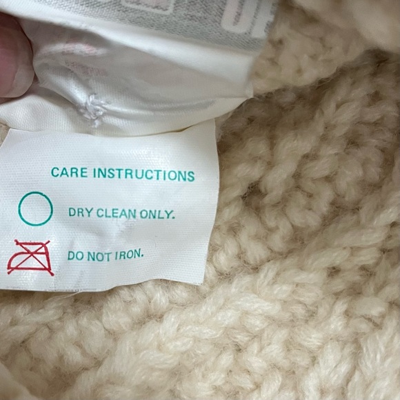 Vintage Obermeyer Wool Embroidered Cardigan Sweater - Picture 11 of 11